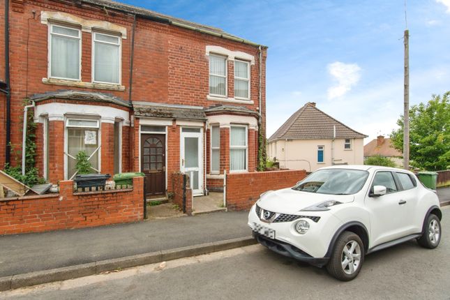 4 bed terraced house