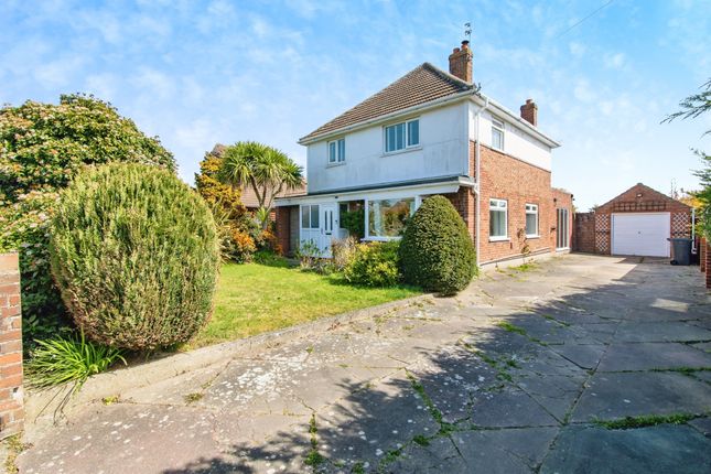 4 bed detached house