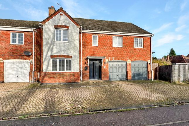 7 bed detached house