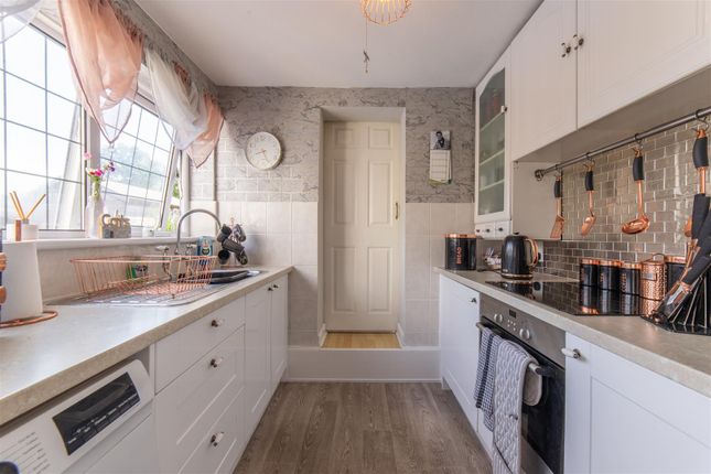 Picwic Green, Cwmbran NP44 2 bed bungalow for sale