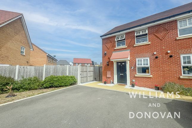 3 bedroom semi-detached house for sale