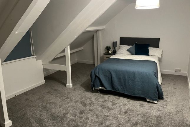 7 bedroom terraced house for sale