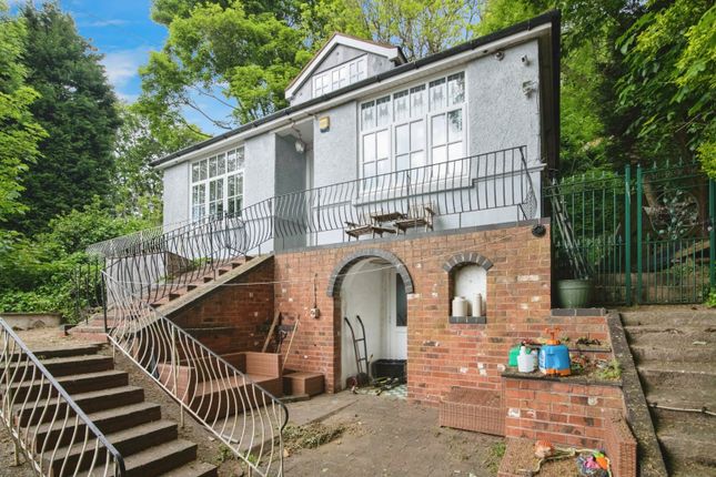 4 bedroom detached bungalow for sale