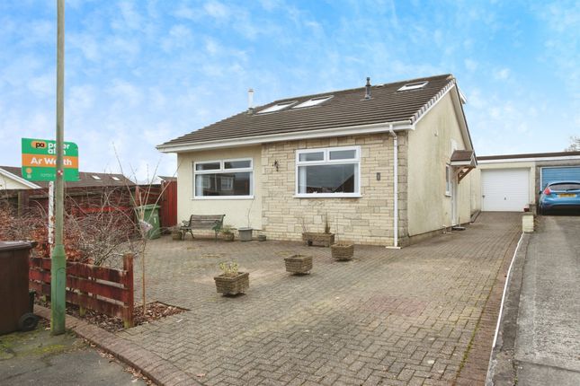 2 bed detached house