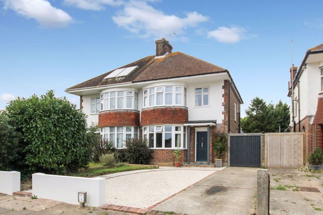 Orchard Avenue, Worthing BN14 7PY 3 bed semi