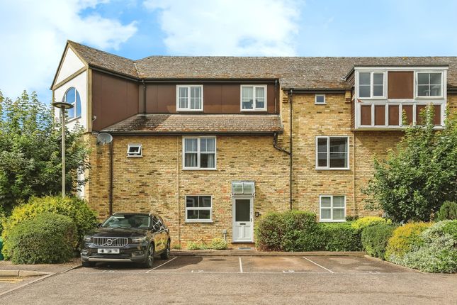 2 bed flat
