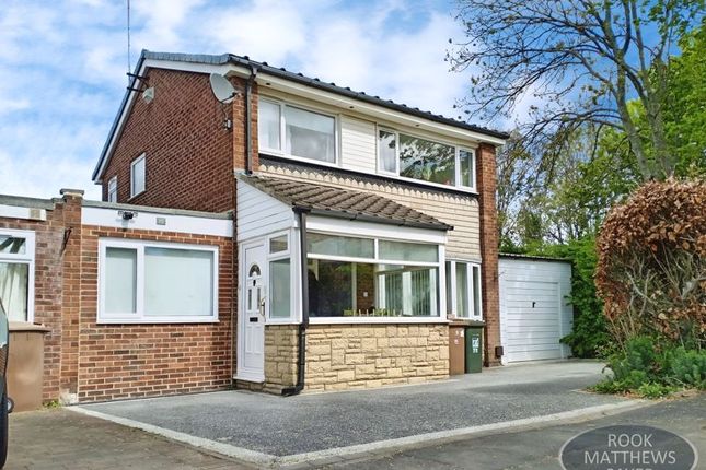 3 bed detached house