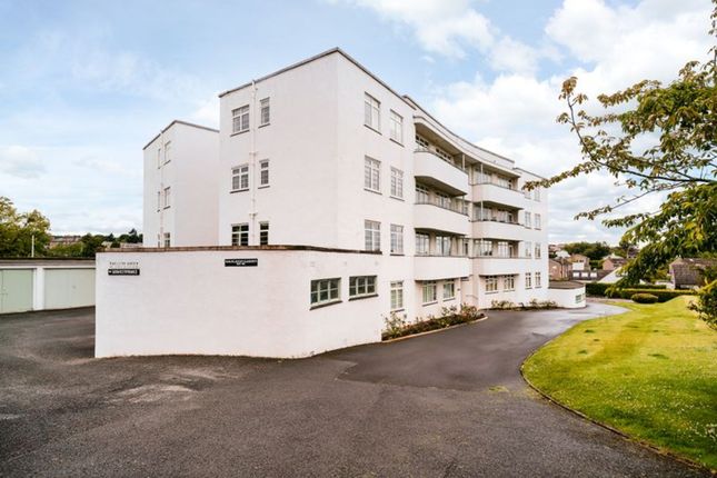 Ravelston Garden, Edinburgh EH4 3 bed flat for sale