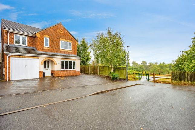 4 bed detached house