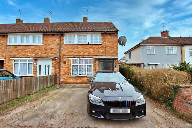Stevenage Crescent, Borehamwood 3 bed end of terrace house for sale