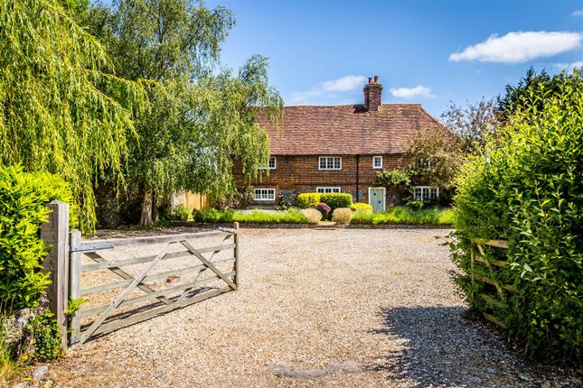 4 bed detached house