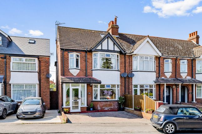 Risborough Lane, Folkestone, CT20 4 bed end of terrace house for sale