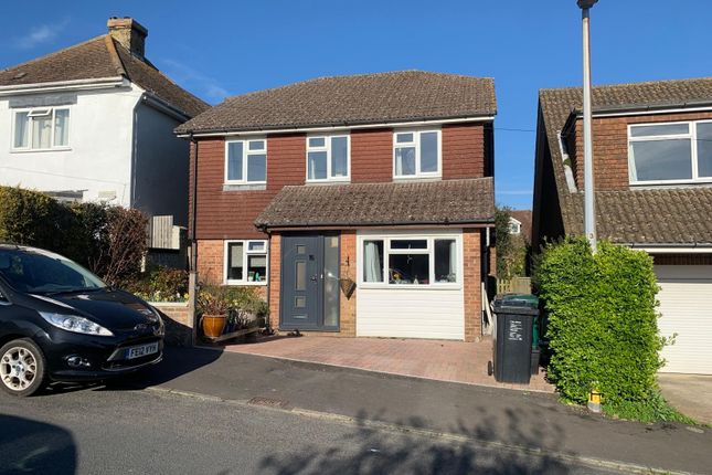 4 bed detached house