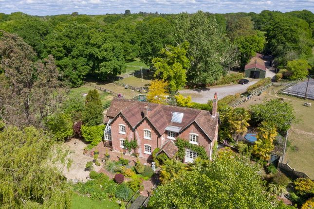 South Drive, Ossemsley, New Milton, BH25 4 bed country house for sale