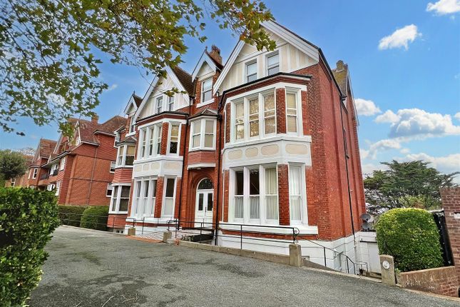 St. Johns Road, Eastbourne 2 bed flat for sale