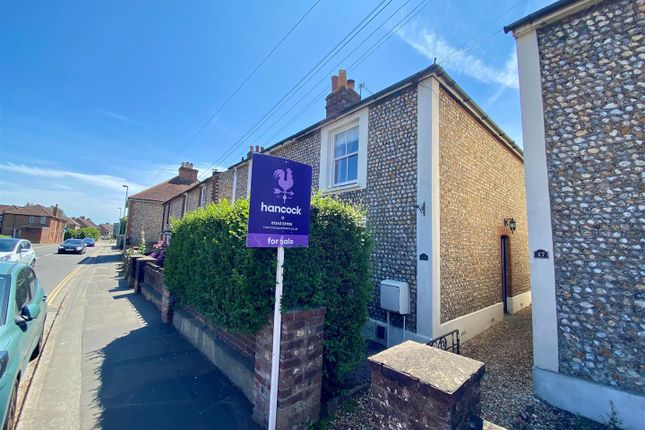 2 bedroom semi-detached house for sale