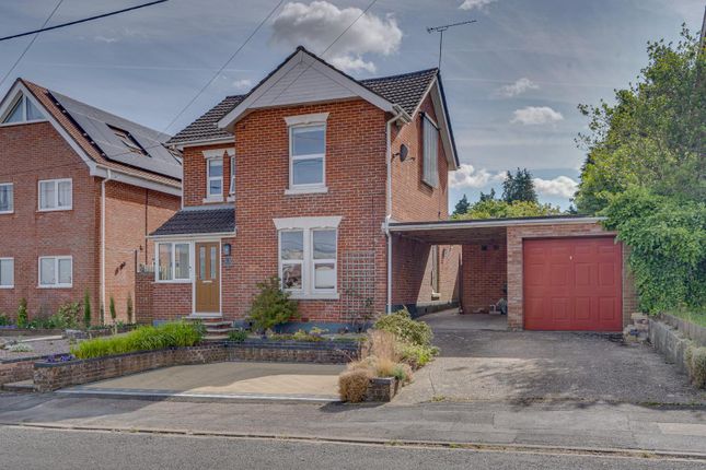 3 bed detached house