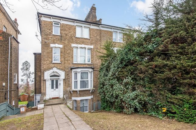 Ravensbourne Park,  London, SE6 2 bed flat for sale