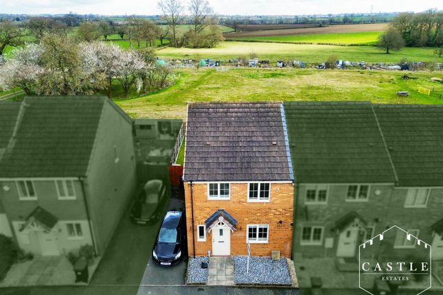 Convent Drive, Stoke Golding, Nuneaton 3 bed townhouse for sale