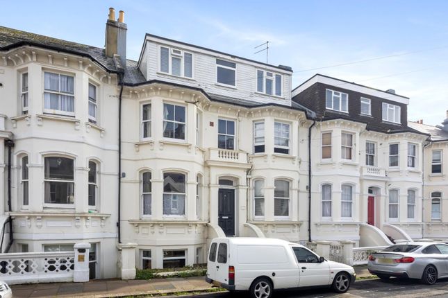 Seafield Road, Hove 2 bed apartment for sale