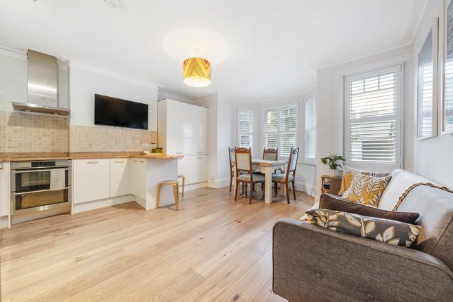 Probyn Road, London SW2 2 bed flat for sale