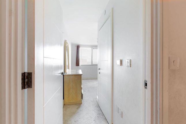 2 bed flat