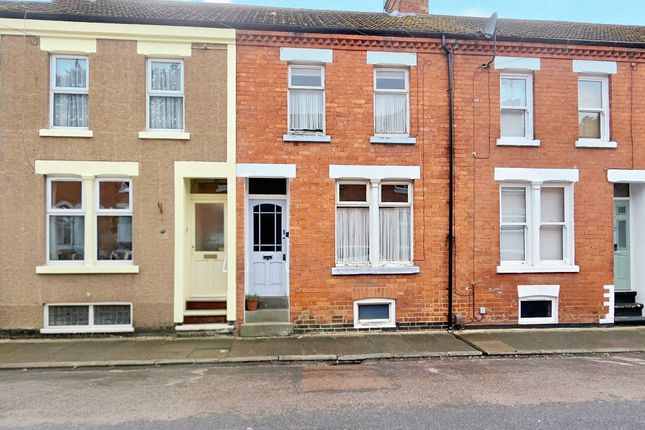 Lincoln Street, Kingsthorpe, NN2 6NR 2 bed terraced house for sale