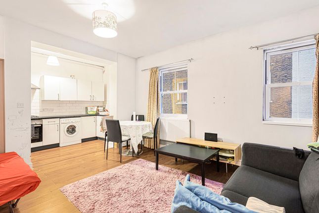 London Stile, London, W4 2 bed terraced house for sale