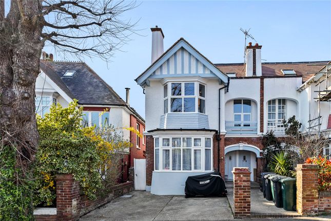 Burton Villas, Hove, East Sussex, BN3 2 bed apartment for sale