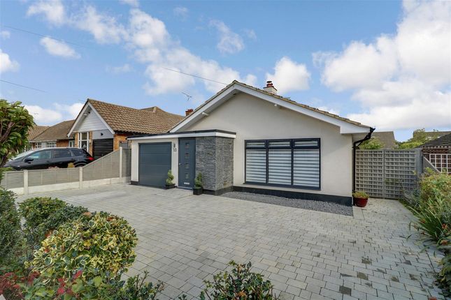 2 bed detached bungalow