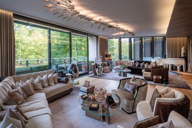 One Hyde Park, London SW1X 4 bed flat for sale