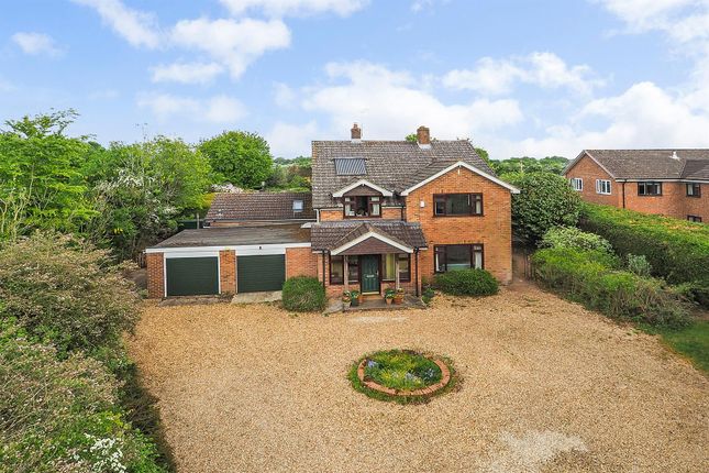 Dauntsey Lane, Weyhill 5 bed detached house for sale