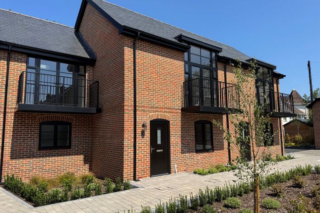 Connaught Place, Brockenhurst, SO42 3 bed terraced house for sale