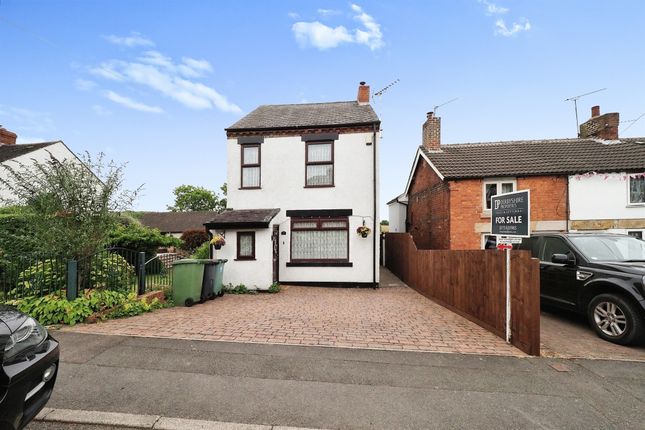 2 bed detached house