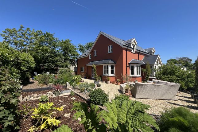Walton East, Clarbeston Road 5 bed detached house for sale