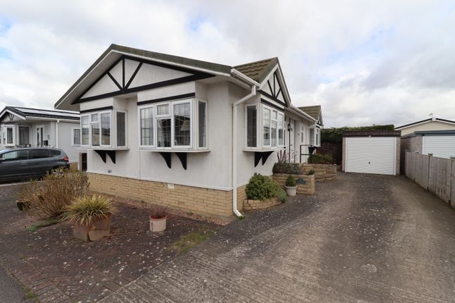 2 bed mobile/park home