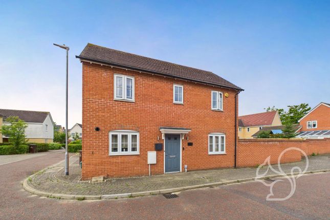 3 bed detached house