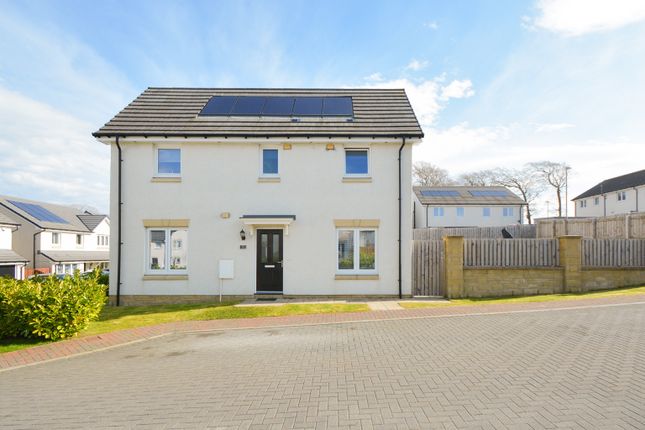 Croft Park Crescent, Whitburn, West... 3 bed semi