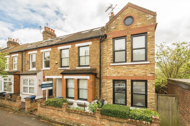 Framfield Road, London W7 4 bed end of terrace house for sale