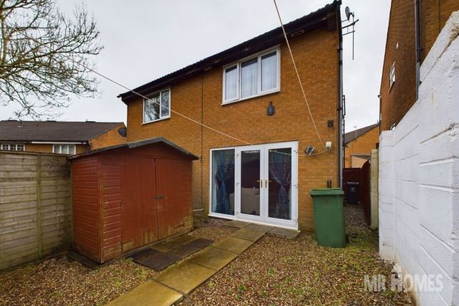 2 bedroom semi-detached house for sale