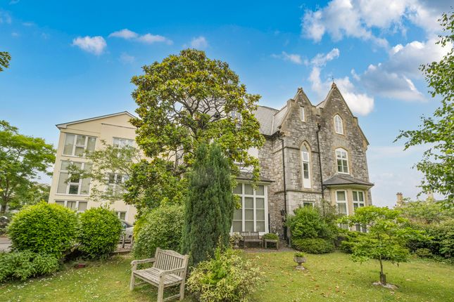 Lethbridge Court, Courtenay Park... 2 bed apartment for sale