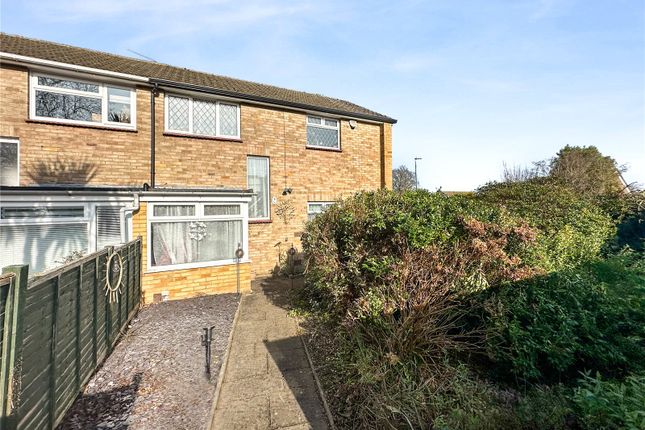 Drewery Drive, Rainham, Gillingham... 3 bed semi