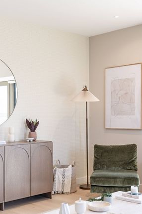 Riverscape, Royal Docks E16 3 bed flat for sale