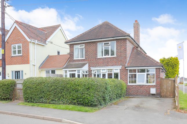 3 bed detached house