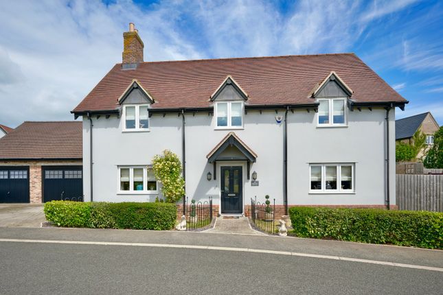 Hill Place, Brington, PE28 3 bed detached house for sale
