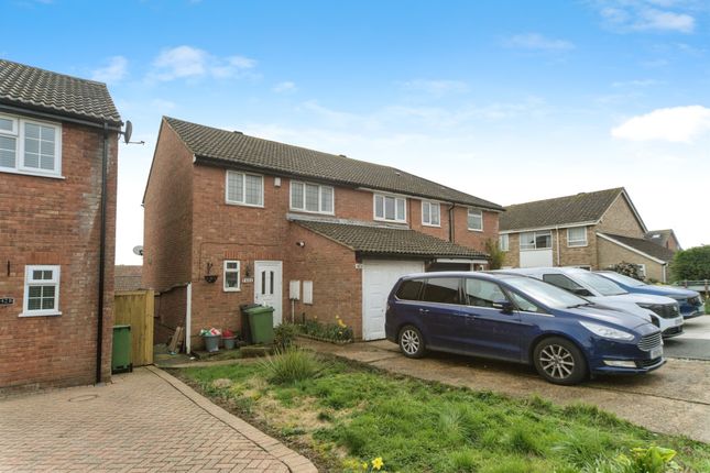 3 bed semi-detached house