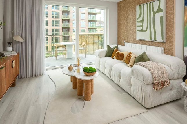 11 Pegler Square, London SE3 2 bed flat for sale