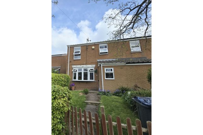 3 bed semi-detached house