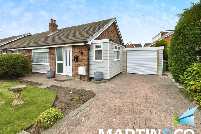 2 bedroom semi-detached bungalow for sale