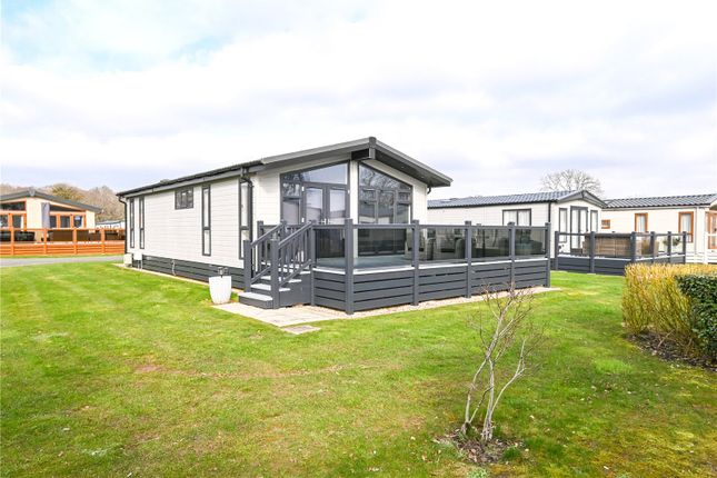 2 bed mobile/park home